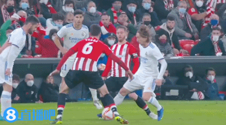 手感火热！布伦森17中9砍下33分&第三节独拿20分