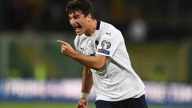 欧冠八强全部出炉，新贵强势晋级引爆热议