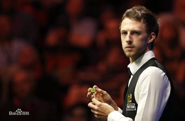 孔帕尼因为人手输球，阿尔特塔则因为人手变得眉清目秀