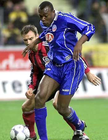 杜锋战略应 杜锋战略应