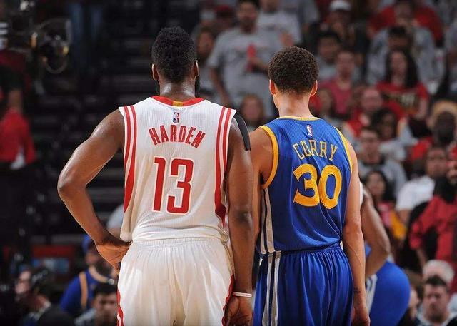 郑思维和黄 郑思维和黄