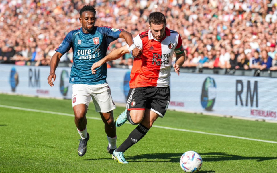 能在比赛初 能在比赛初