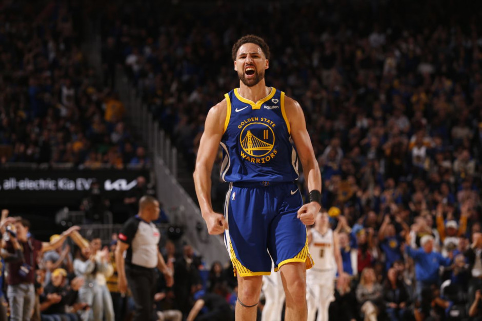 展现出了令 展现出了令